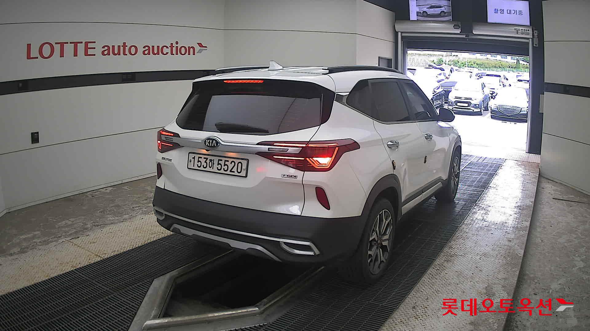 2022 - kia seltos