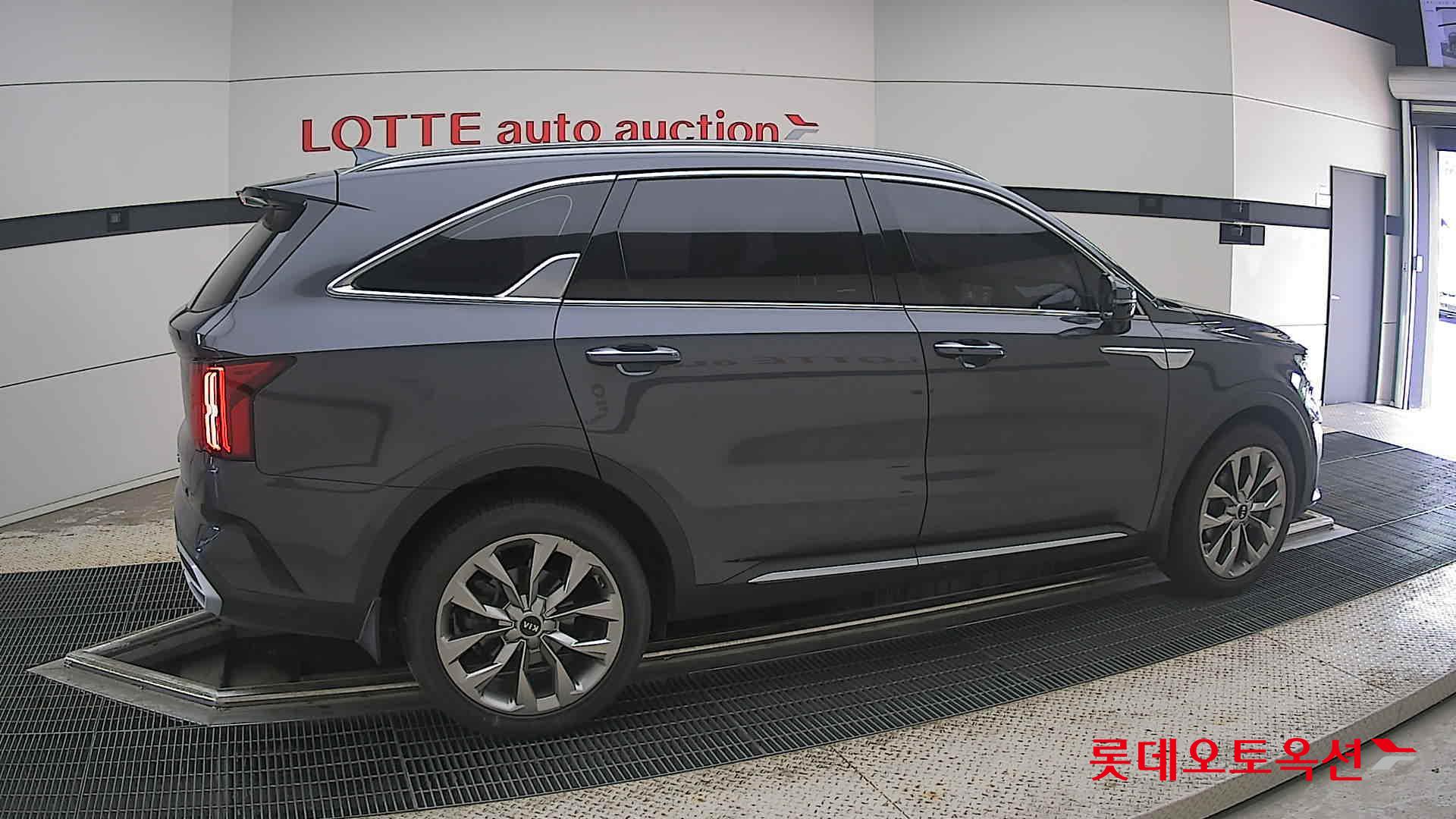 2021 - kia sorento