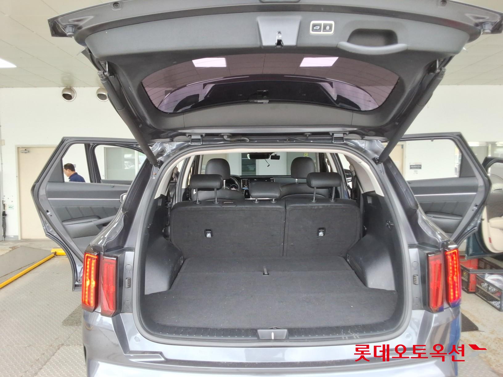 2021 - kia sorento