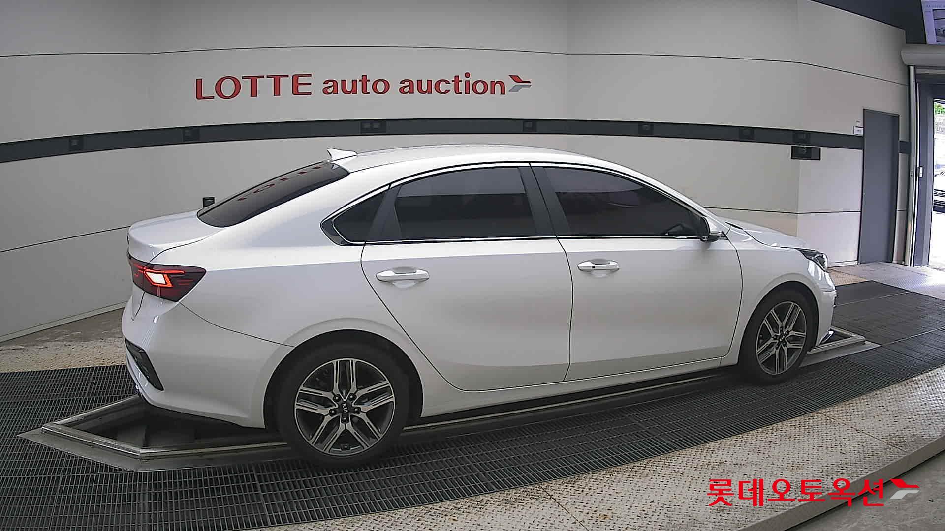 2020 - kia k3