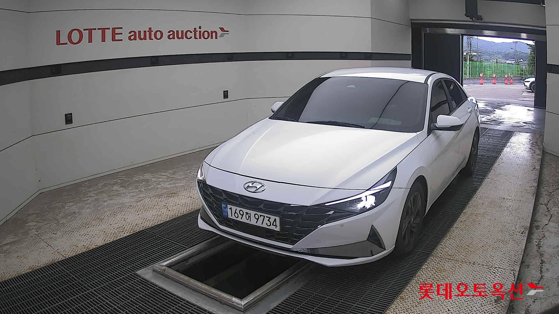 2023 - hyundai avante