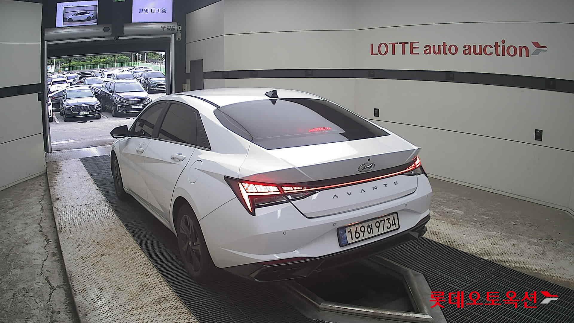 2023 - hyundai avante