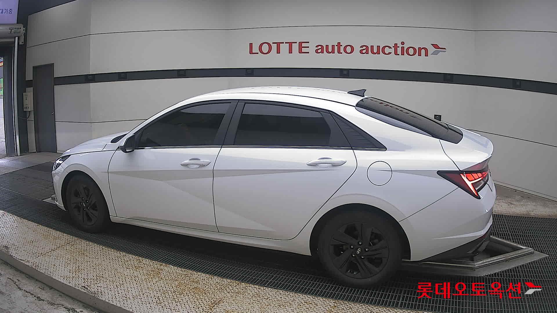 2023 - hyundai avante
