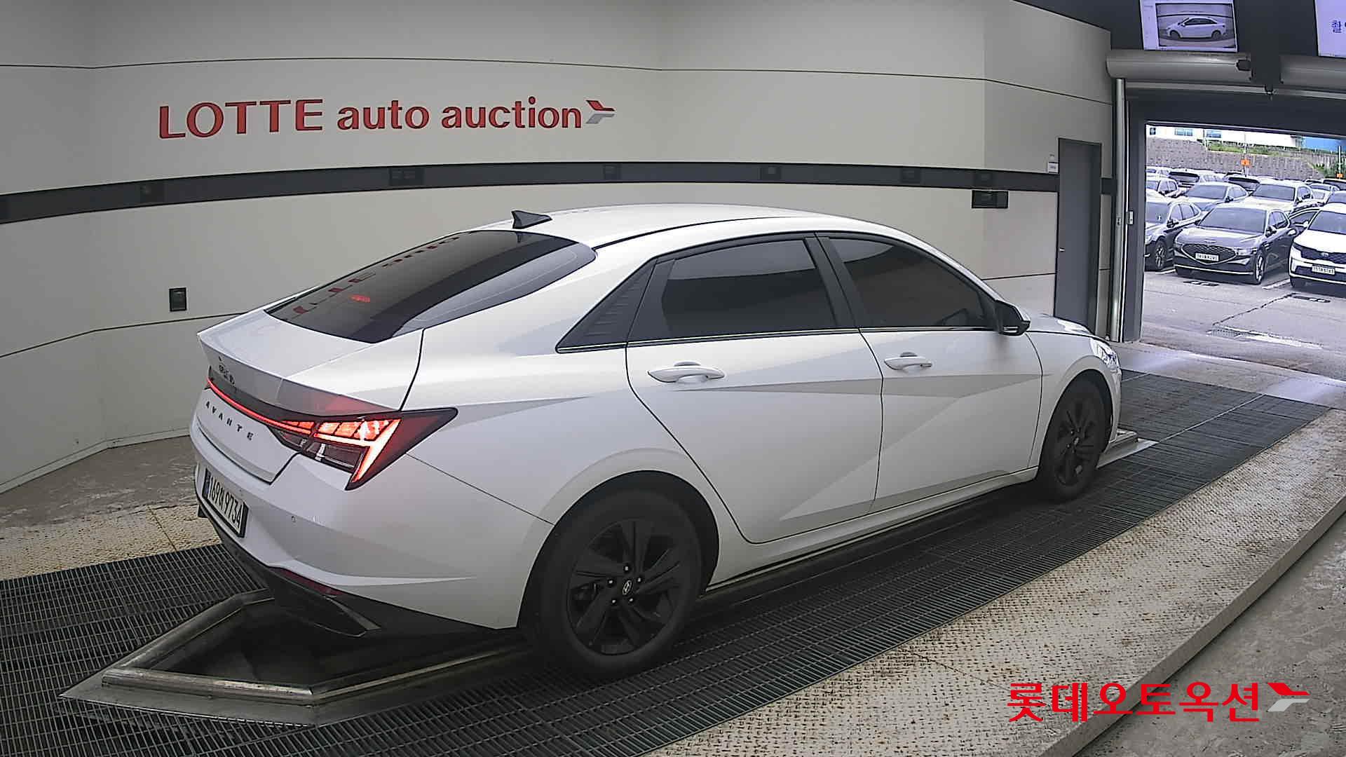 2023 - hyundai avante