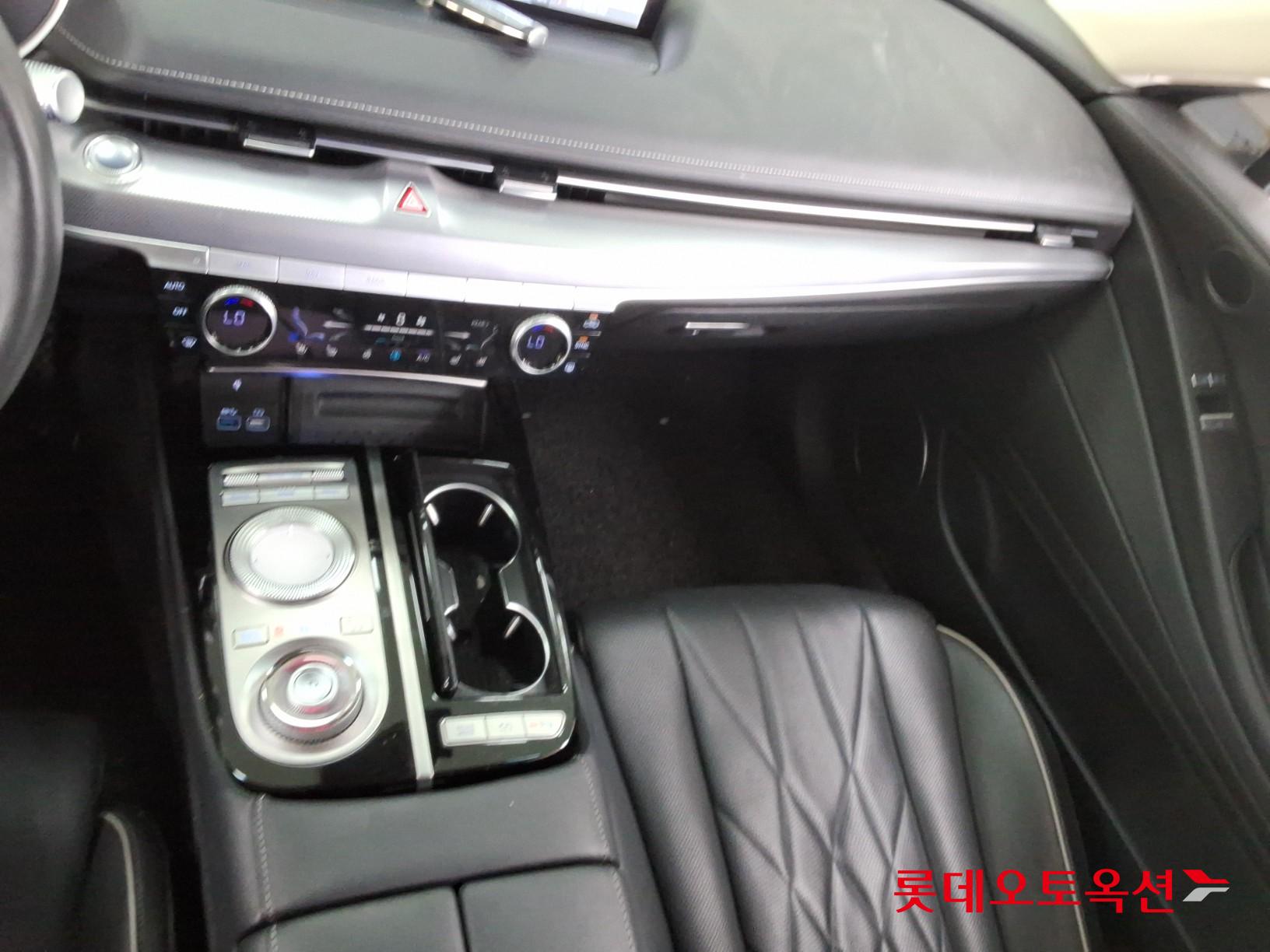 2021 - genesis g80