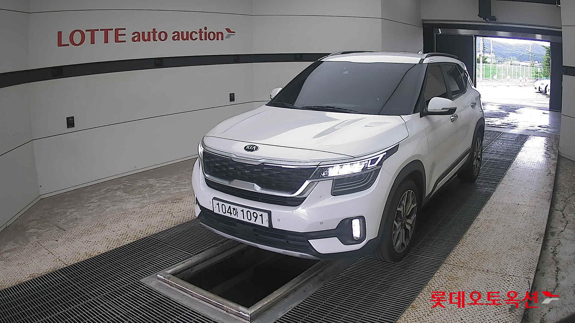 2020 - kia seltos
