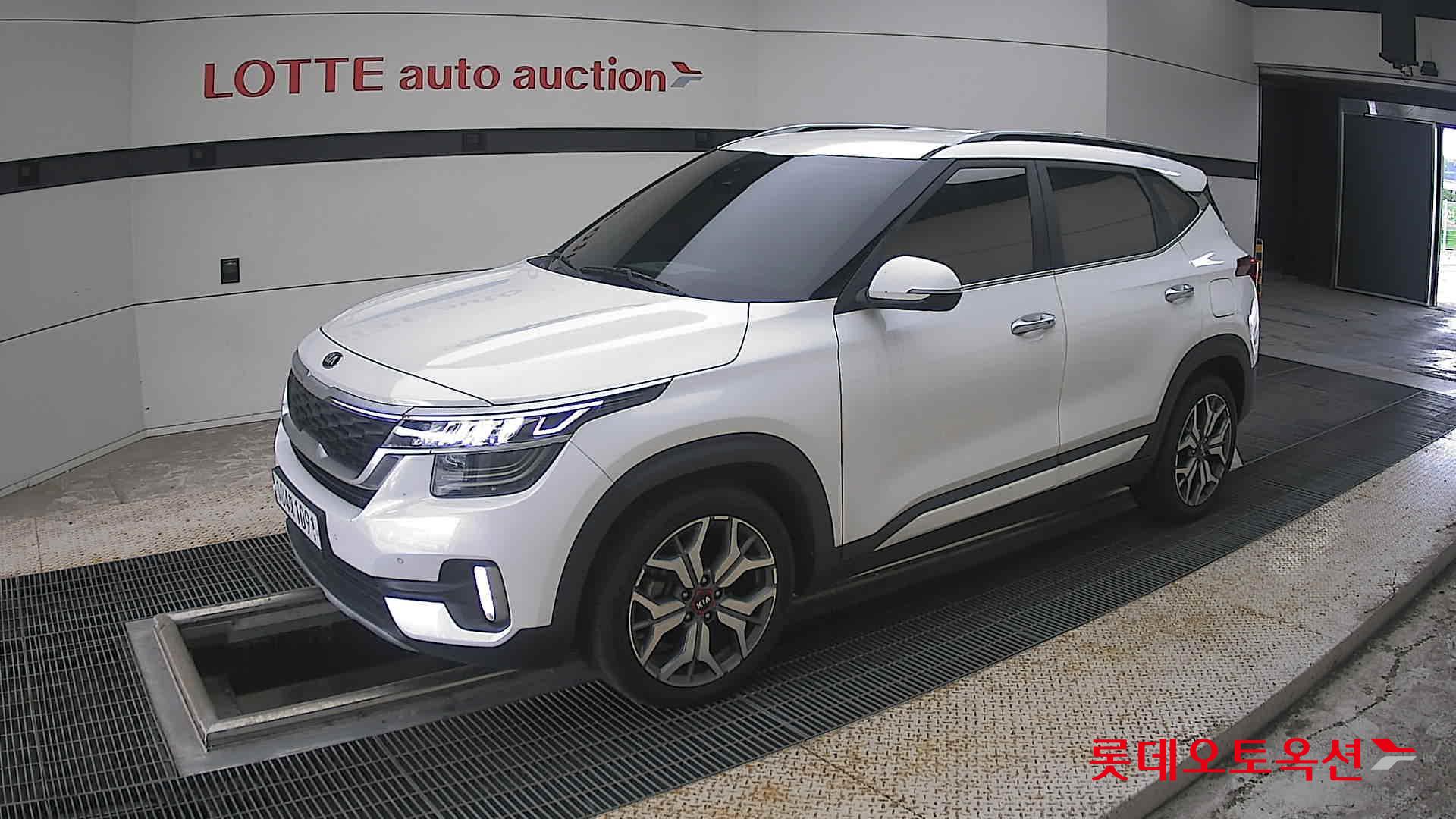 2020 - kia seltos