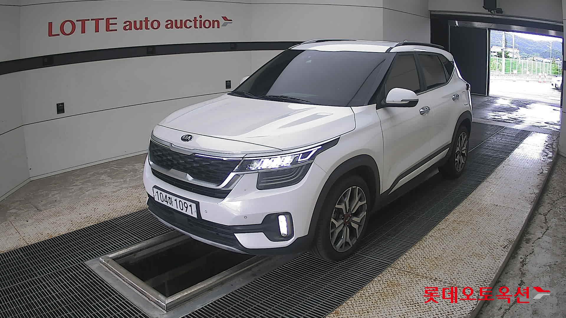 2020 - kia seltos