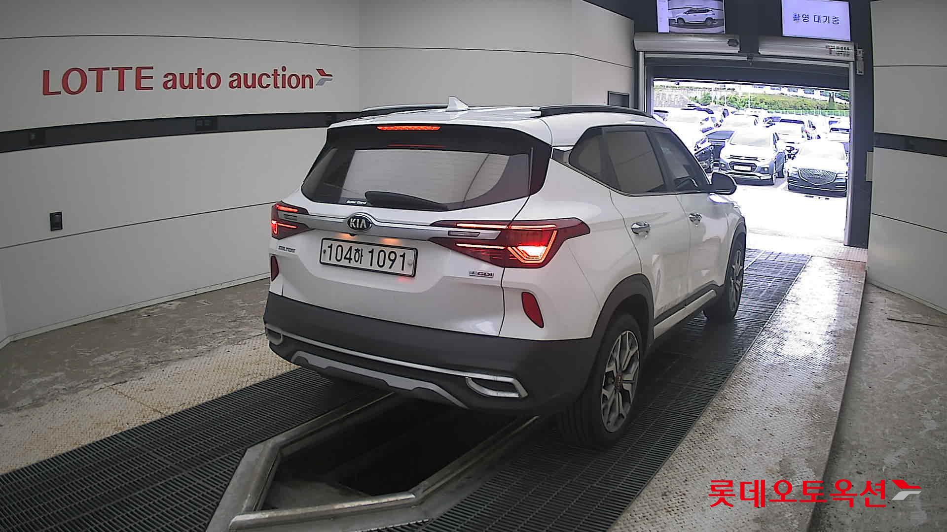 2020 - kia seltos