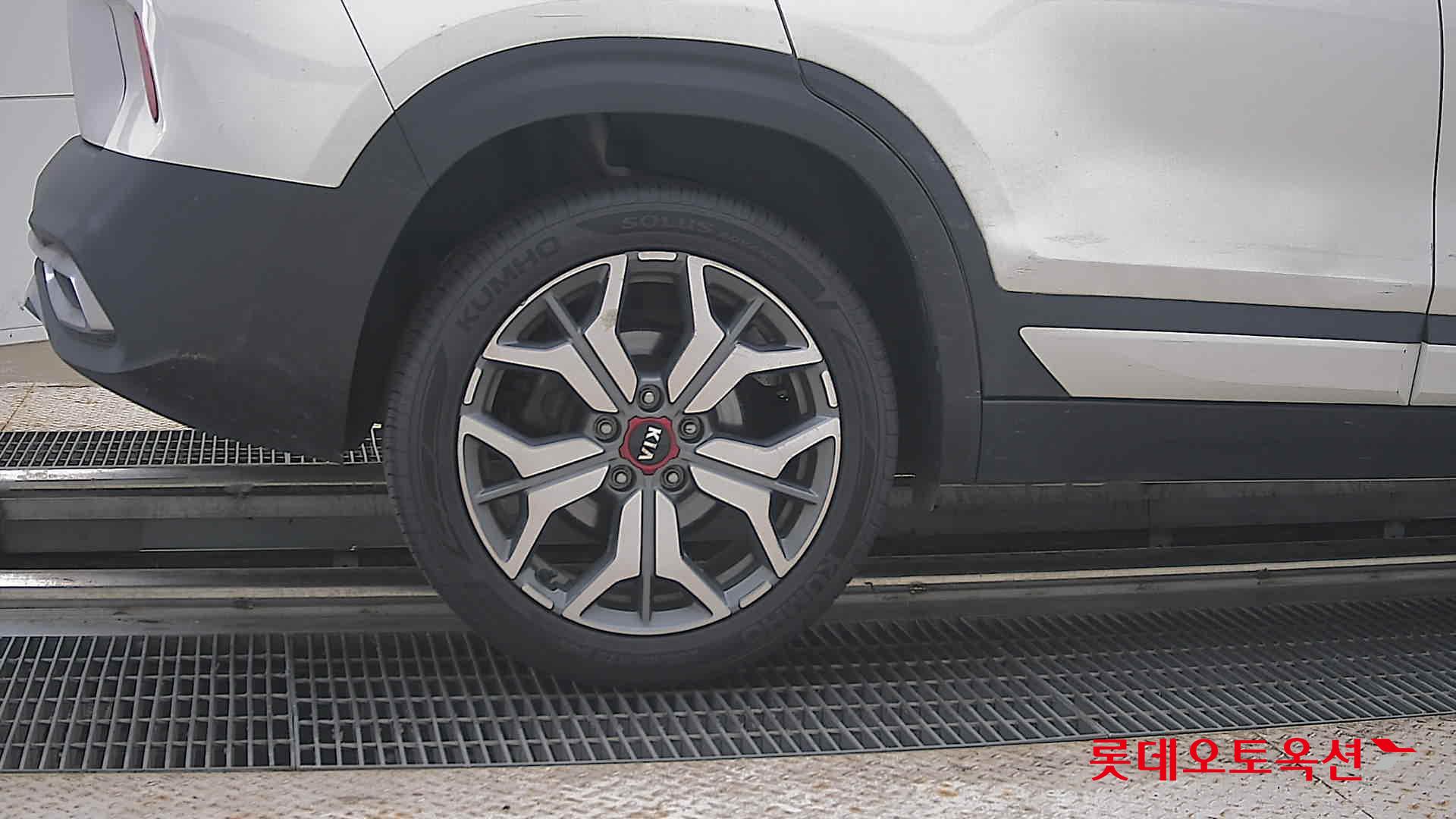 2020 - kia seltos
