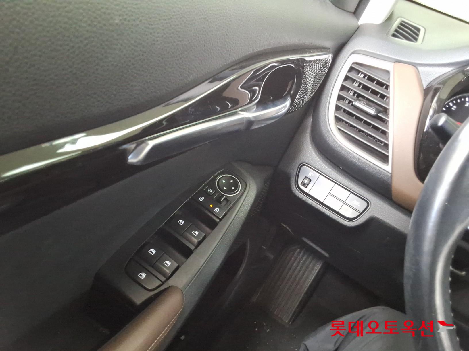 2020 - kia seltos