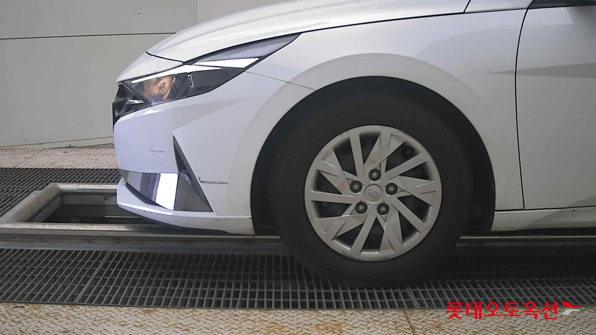 2021 - hyundai avante