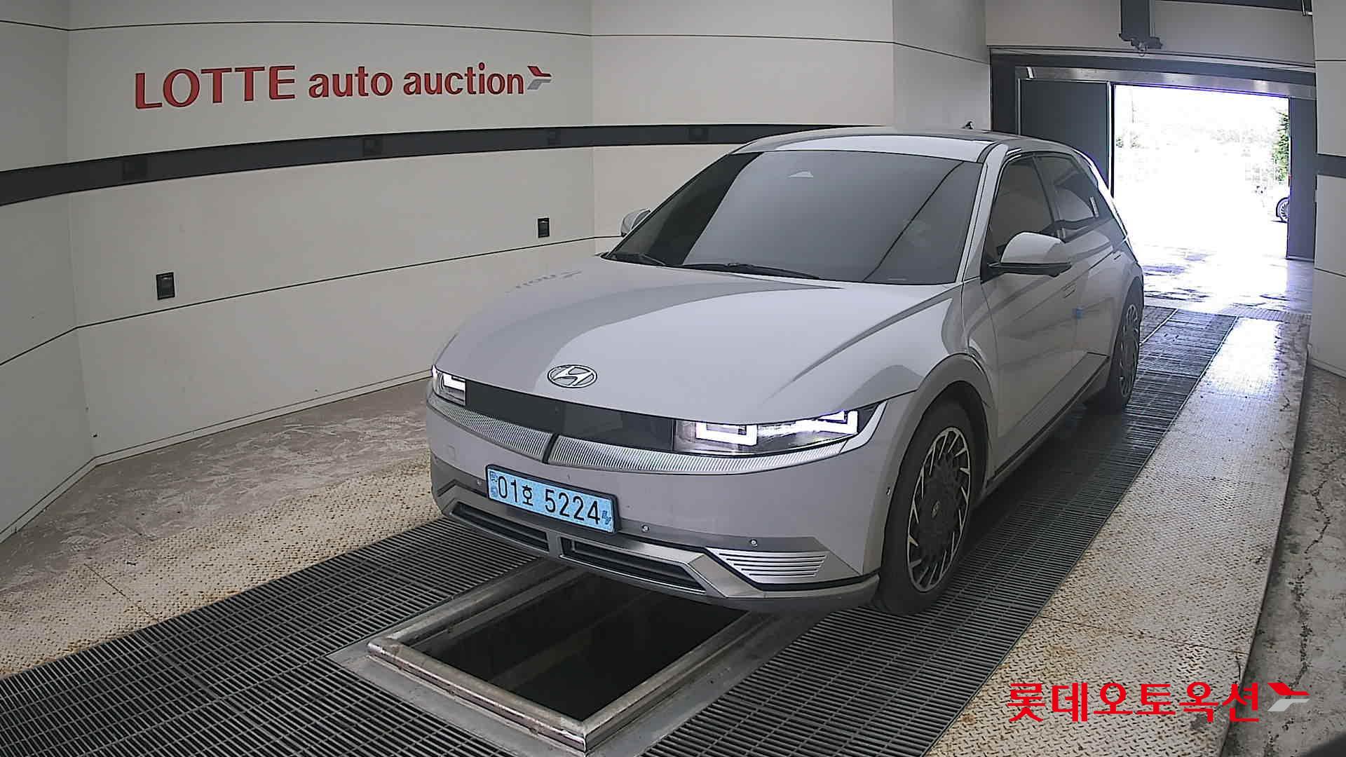 2022 - hyundai ioniq