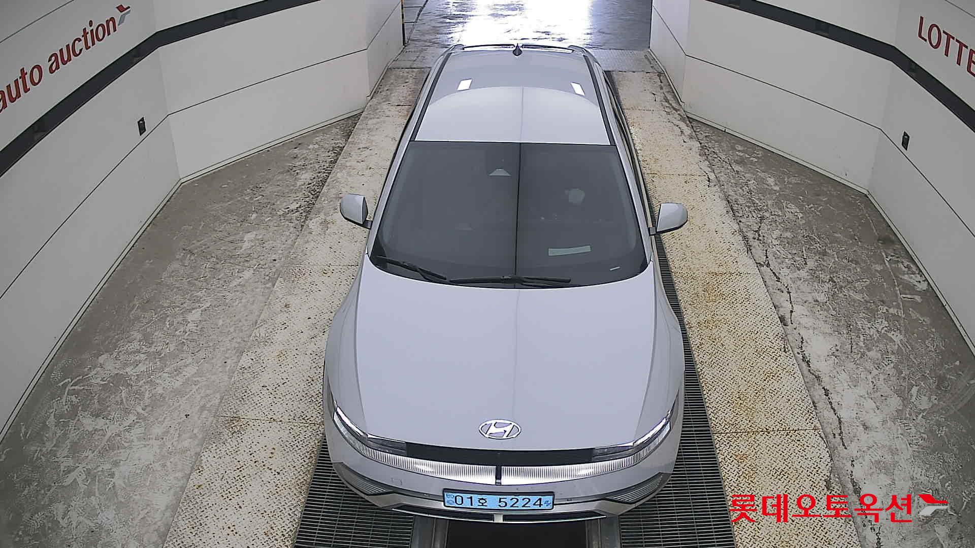2022 - hyundai ioniq