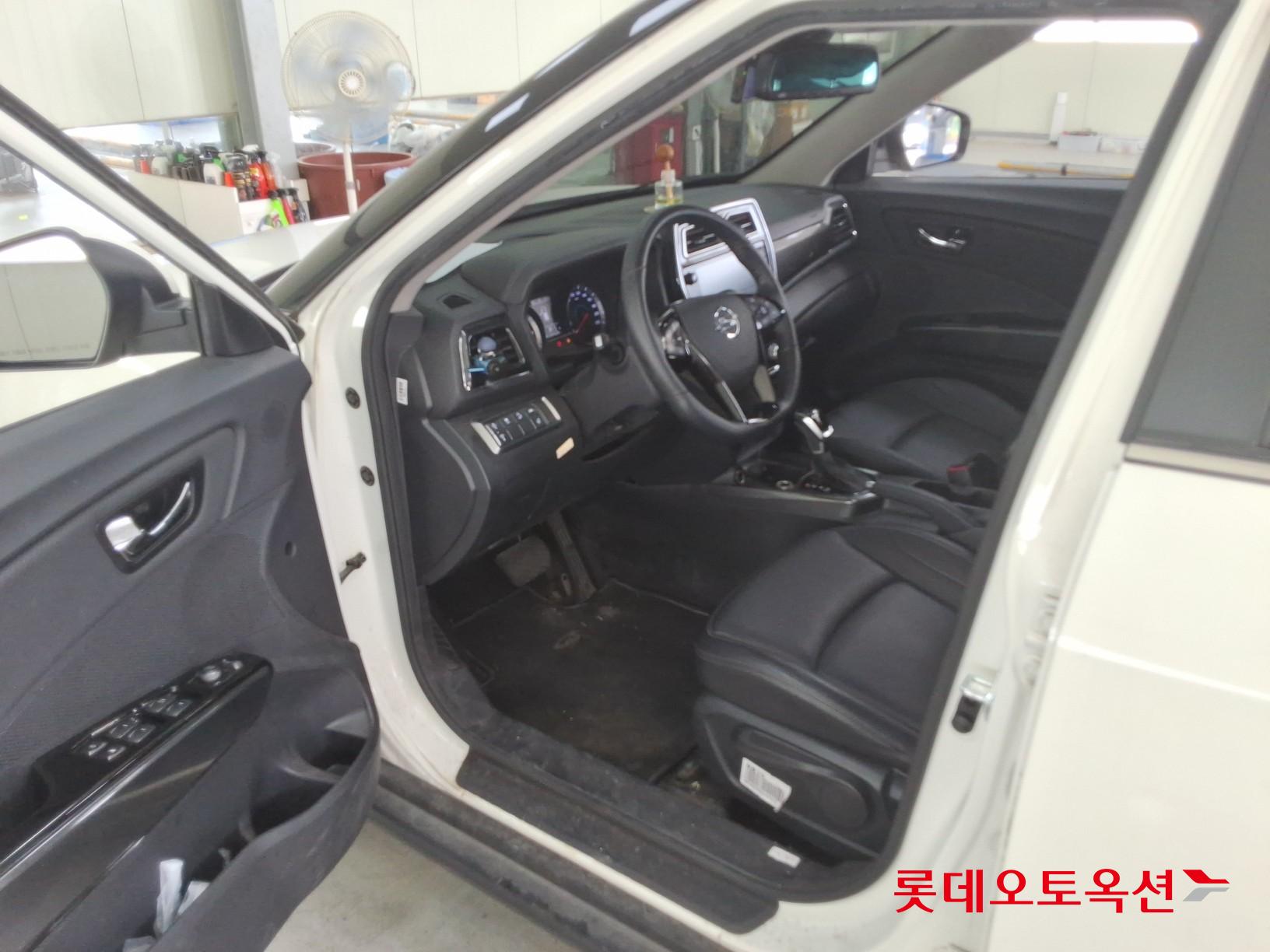 2022 - ssangyong tivoli