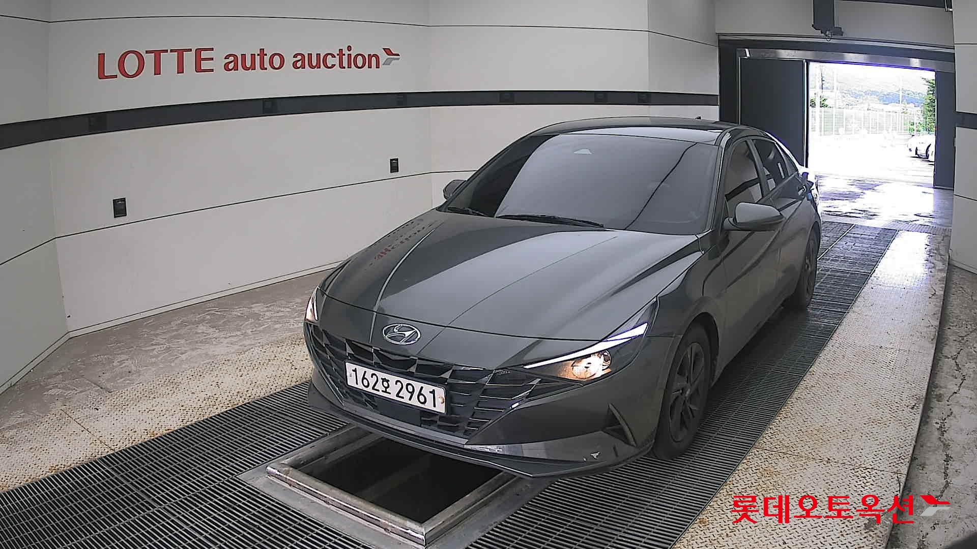 2021 - hyundai avante