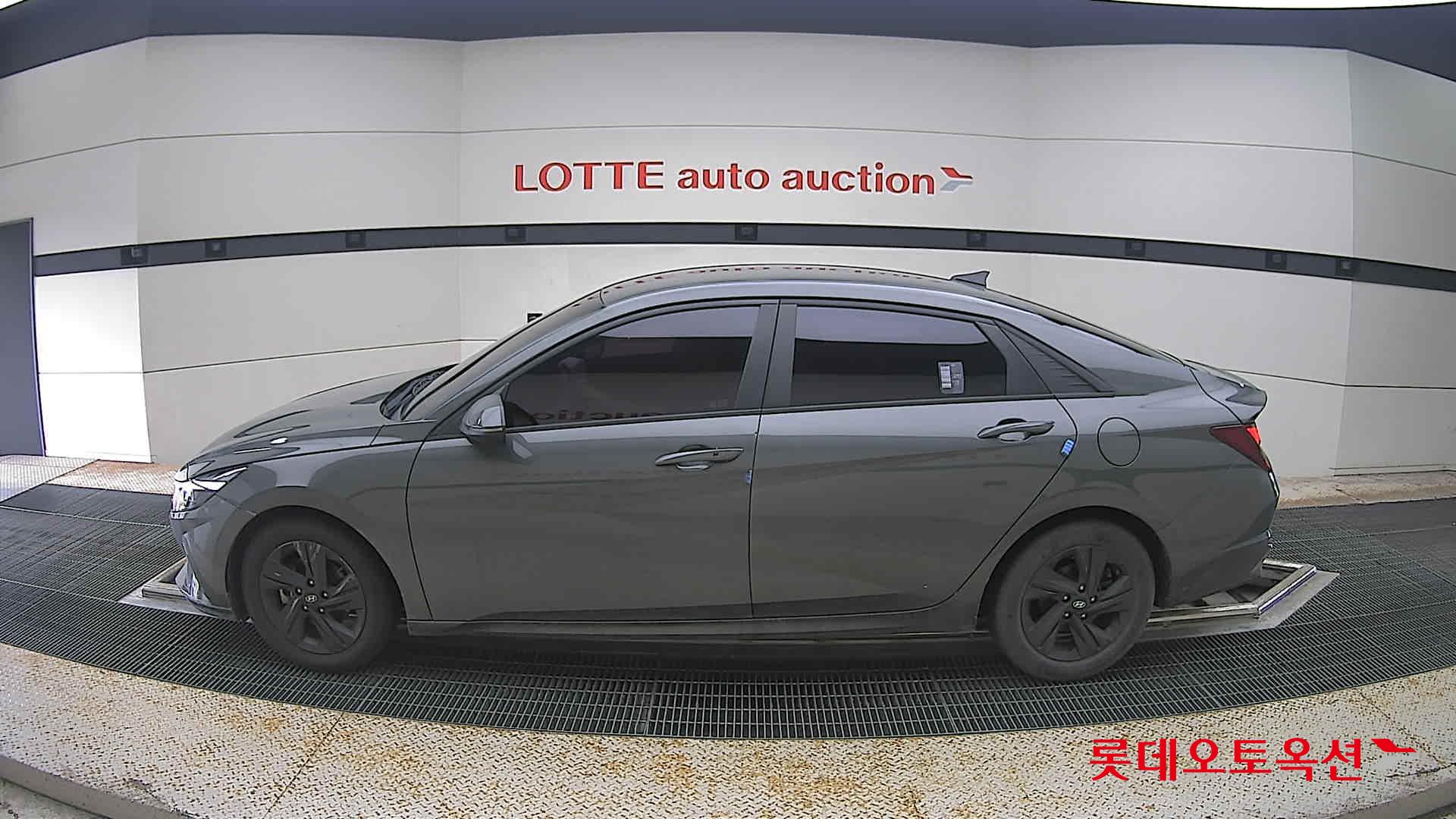 2021 - hyundai avante