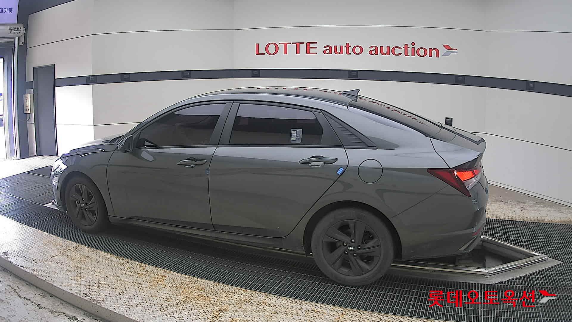 2021 - hyundai avante
