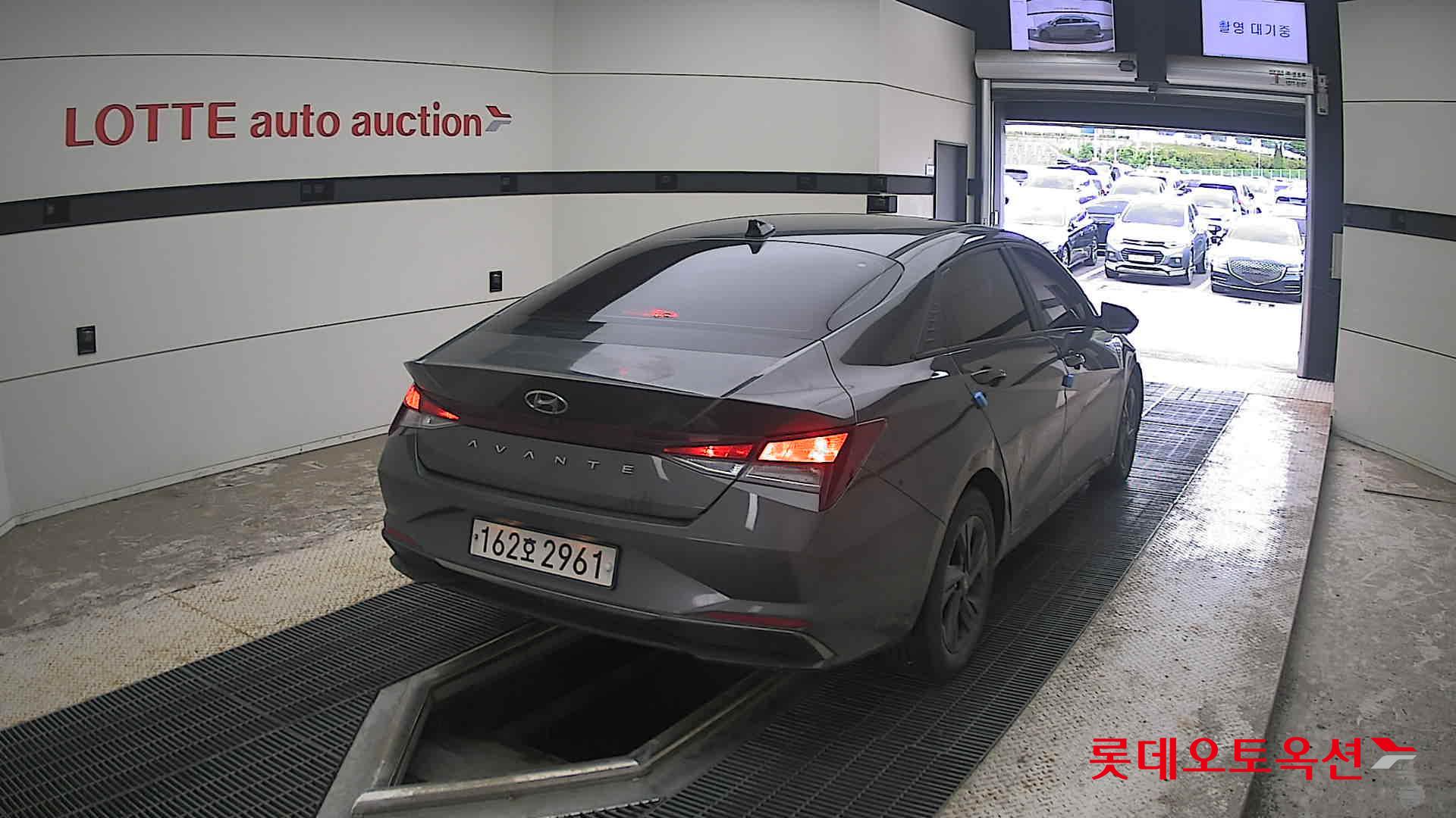 2021 - hyundai avante