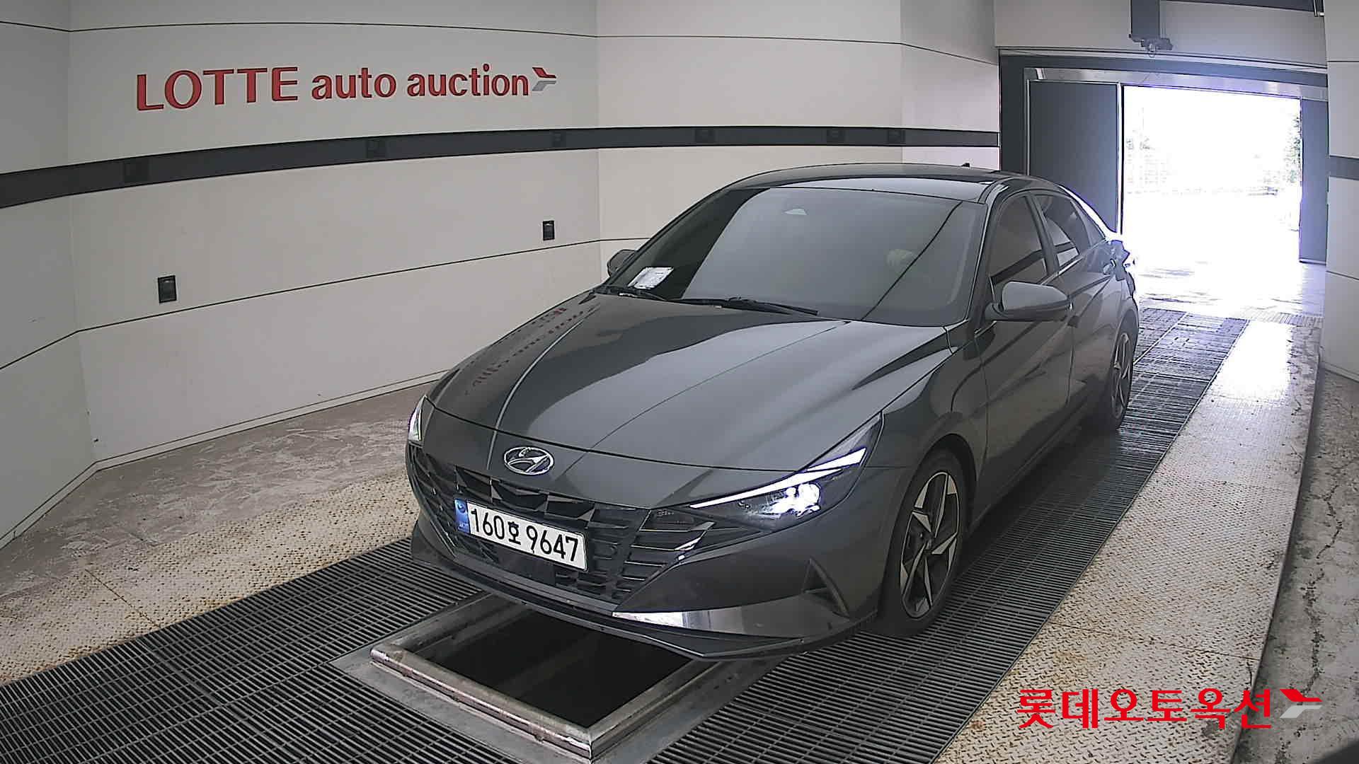 2021 - hyundai avante
