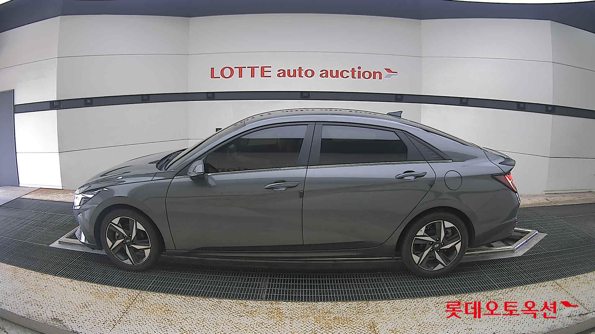 2021 - hyundai avante