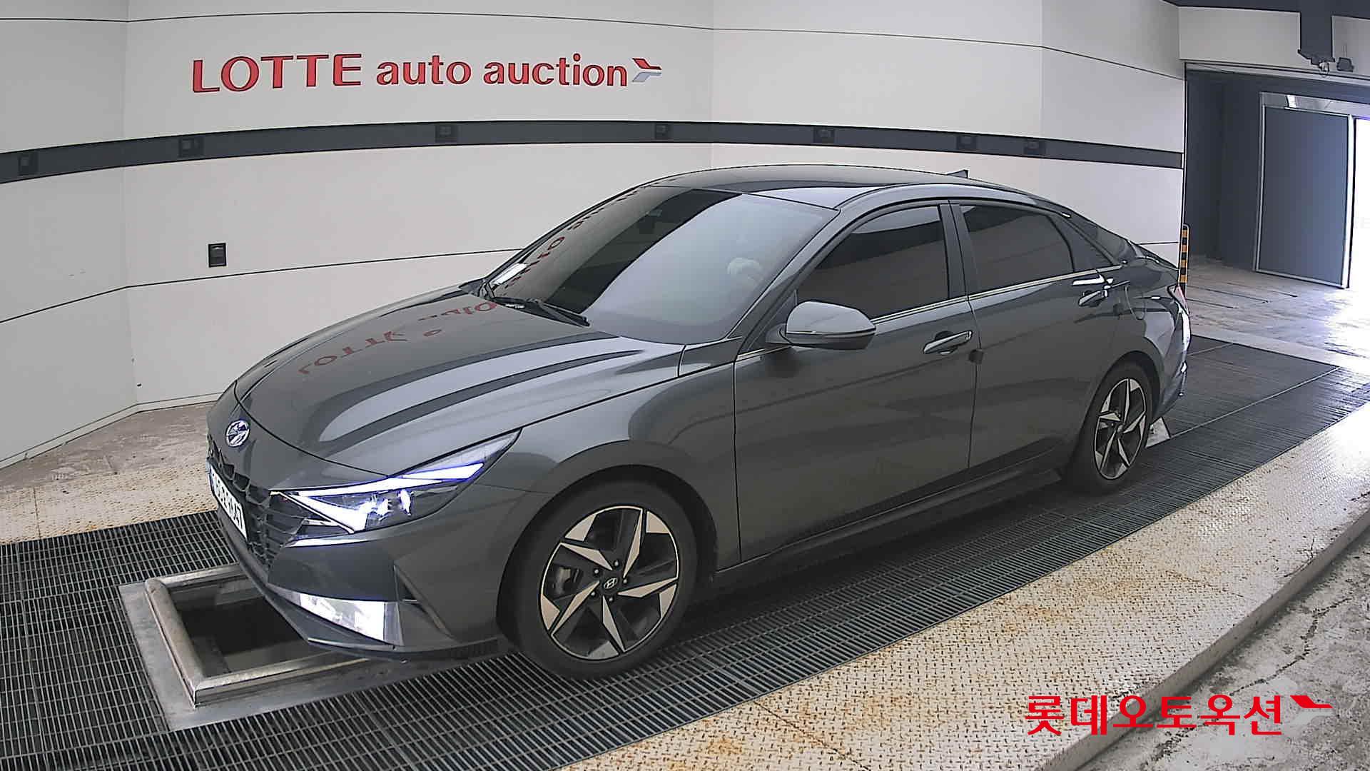 2021 - hyundai avante