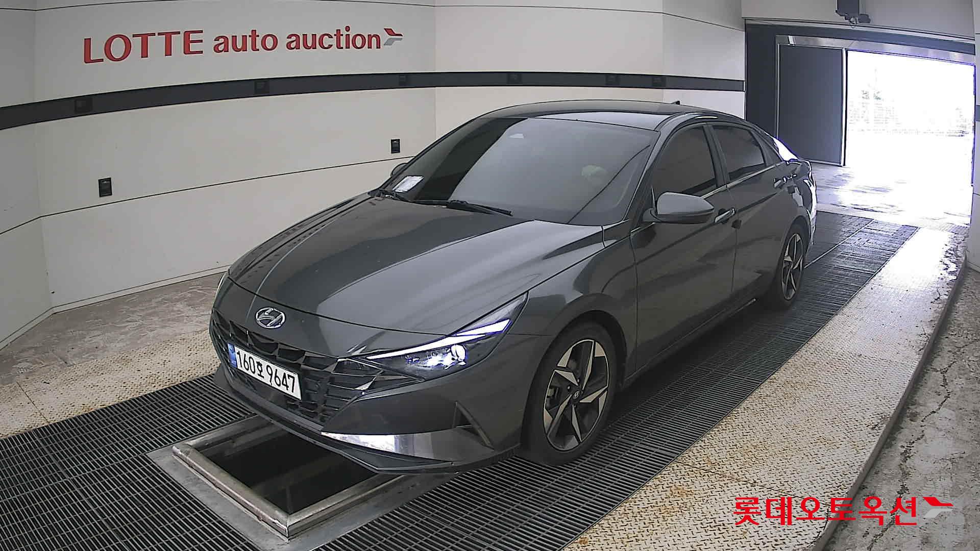 2021 - hyundai avante