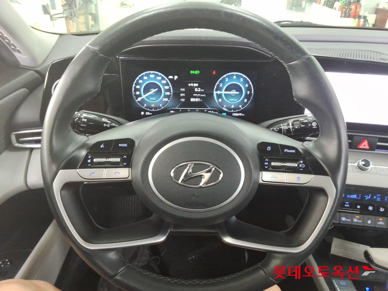 2021 - hyundai avante