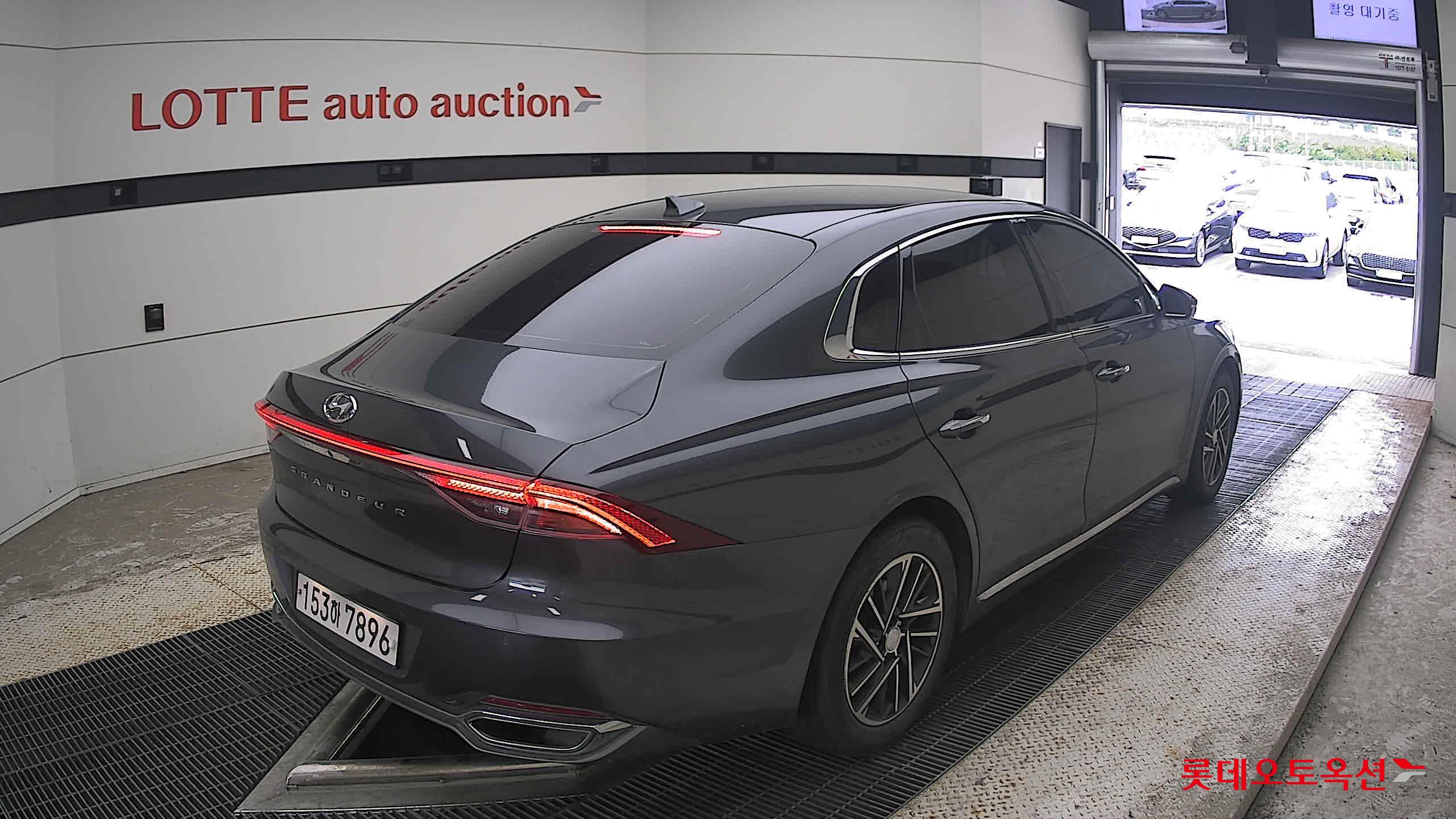 2021 - hyundai grandeur