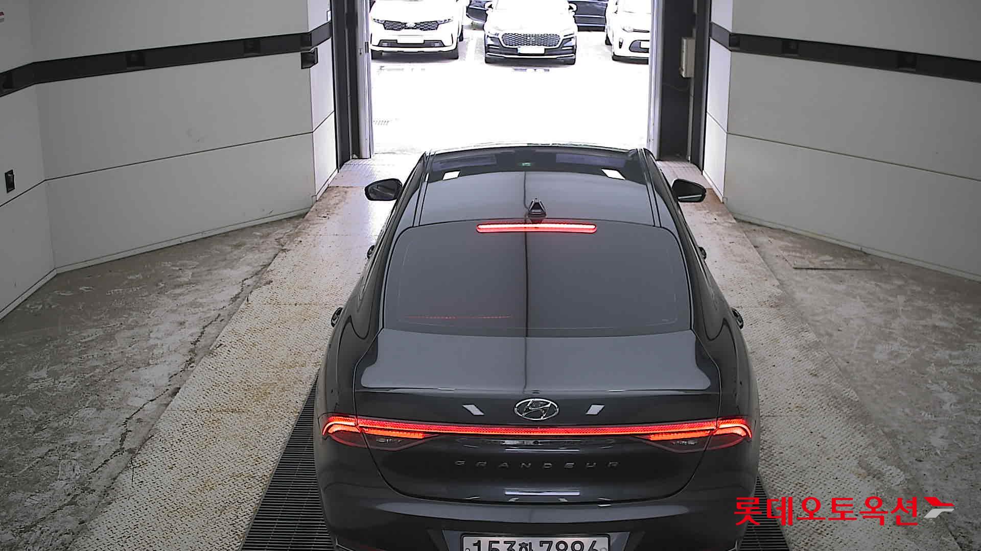 2021 - hyundai grandeur
