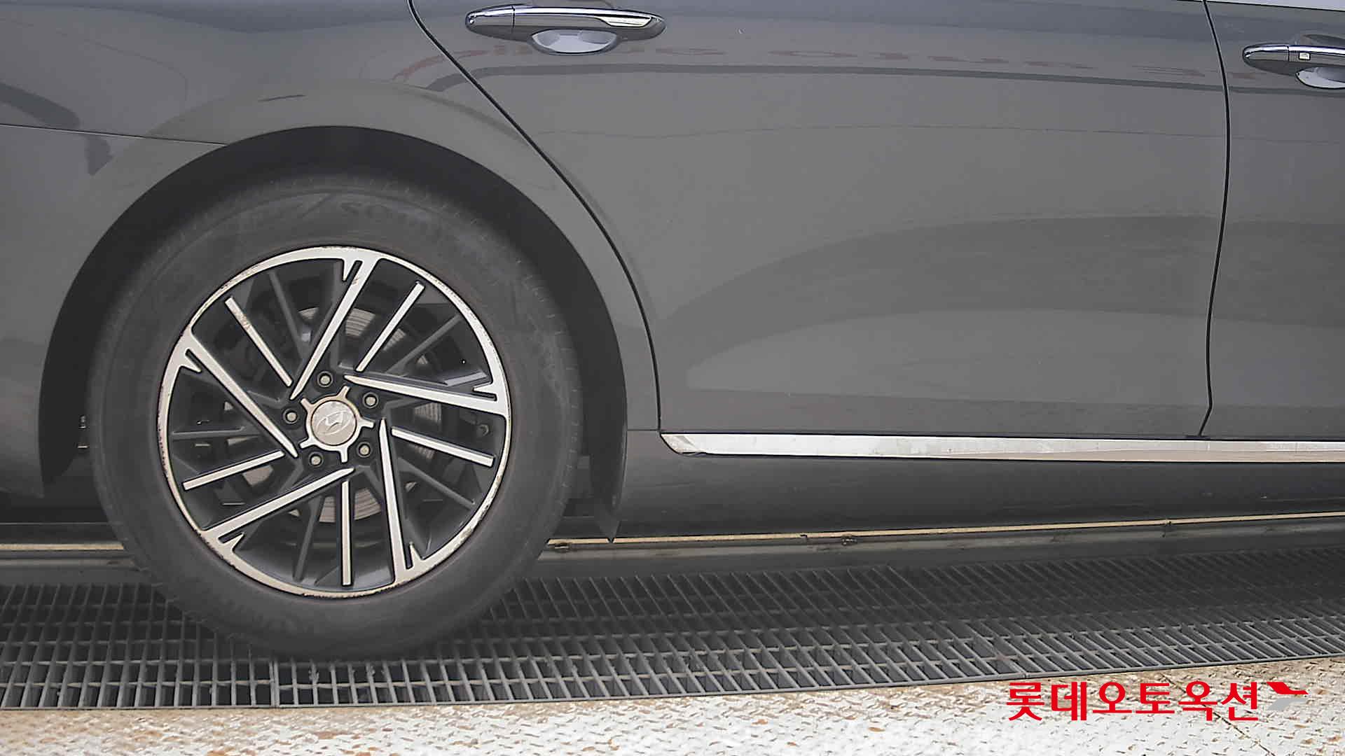 2021 - hyundai grandeur