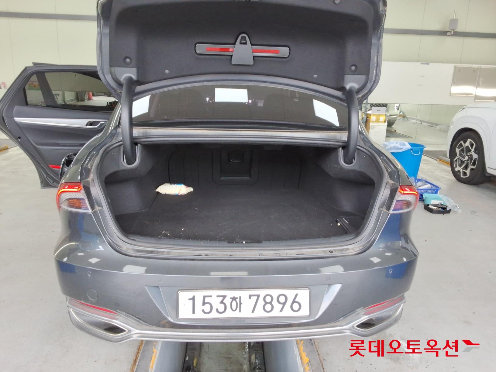2021 - hyundai grandeur