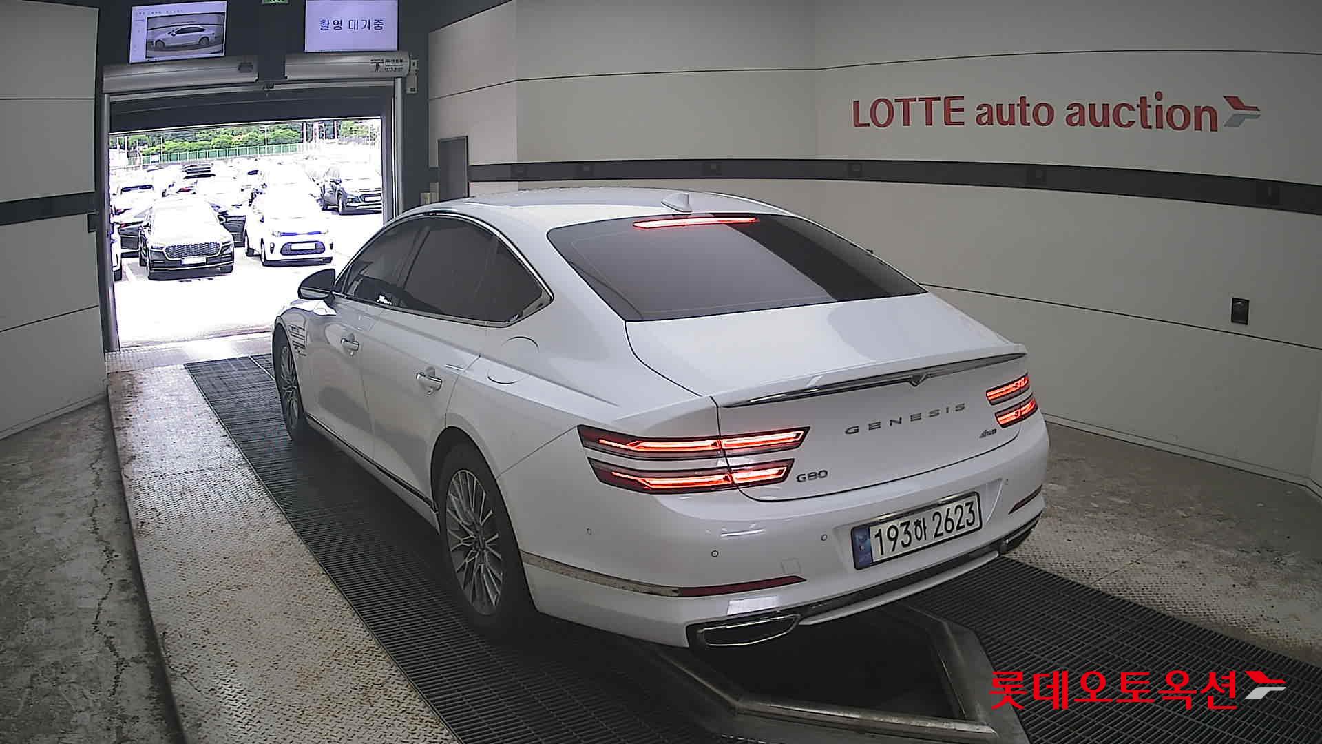 2022 - genesis g80