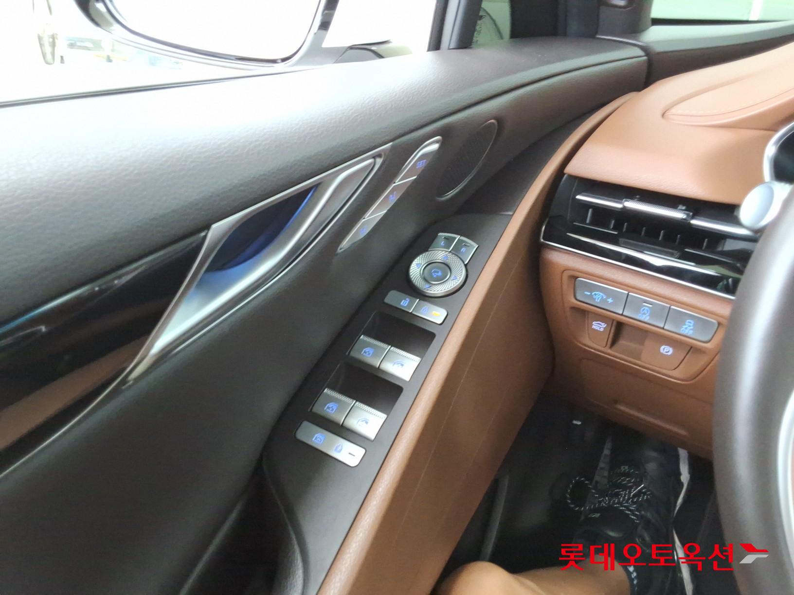 2022 - genesis g80