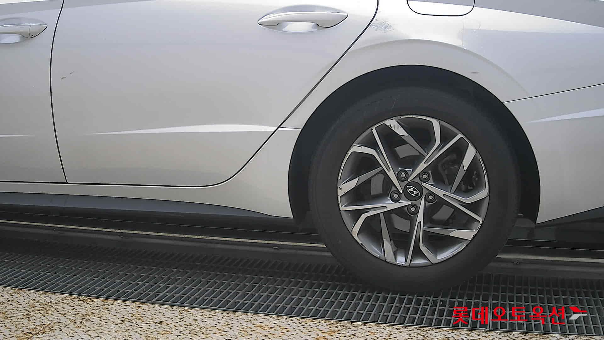 2021 - hyundai sonata