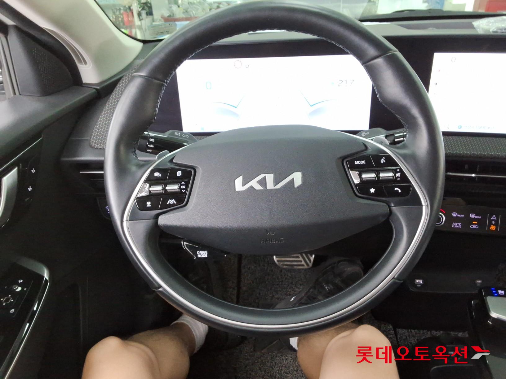 2022 - kia ev6