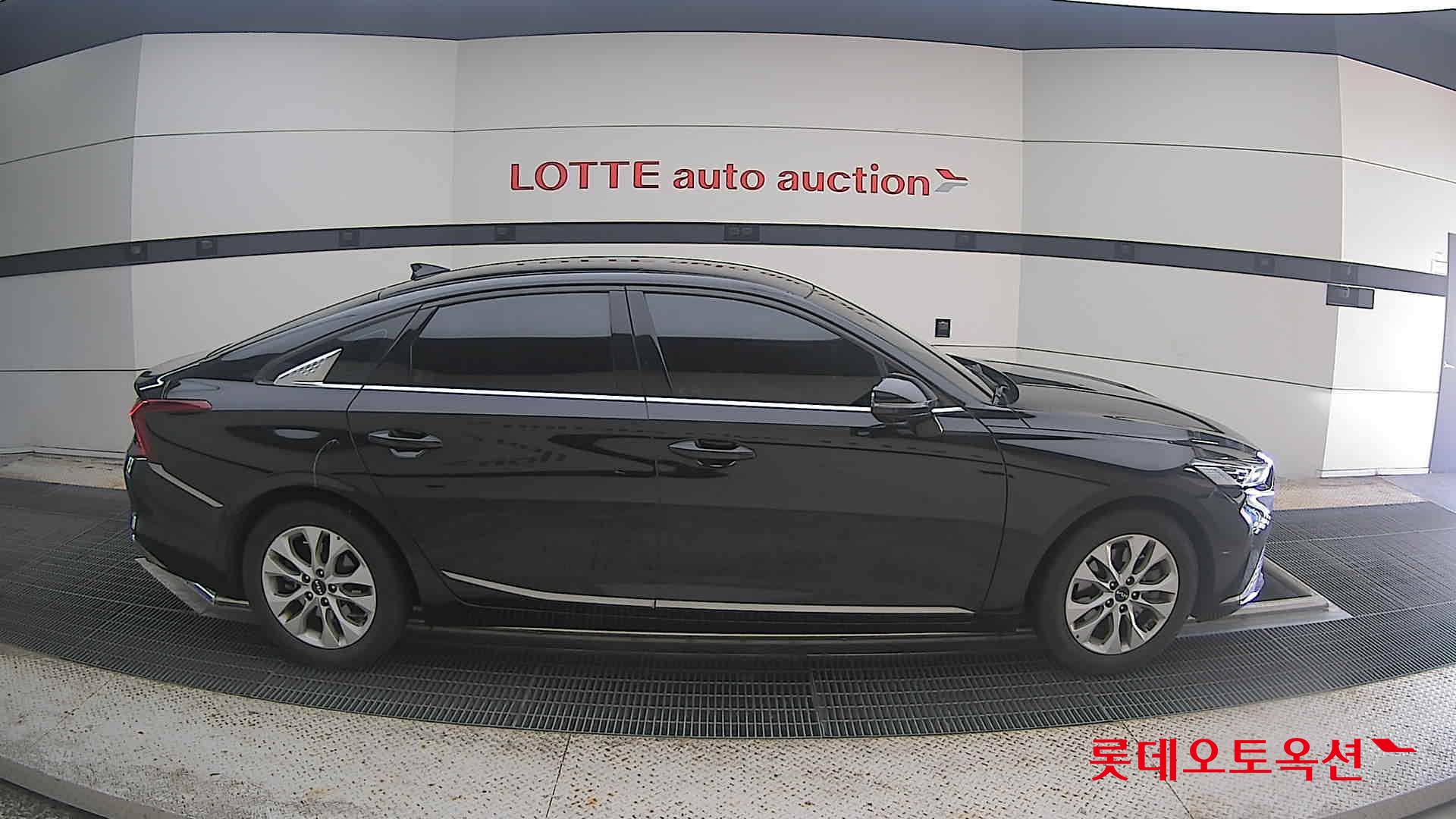 2023 - kia k8