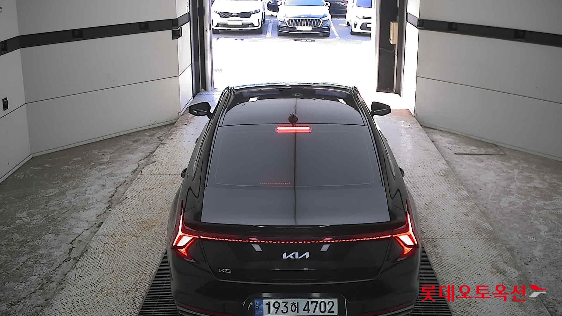 2023 - kia k8