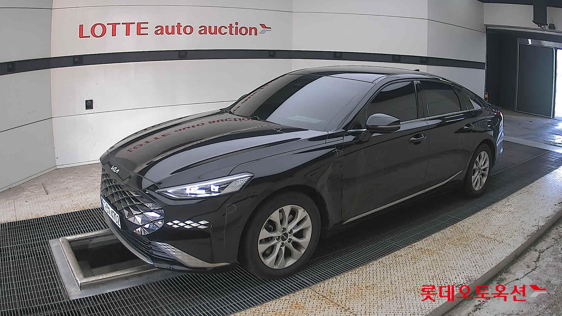 2023 - kia k8