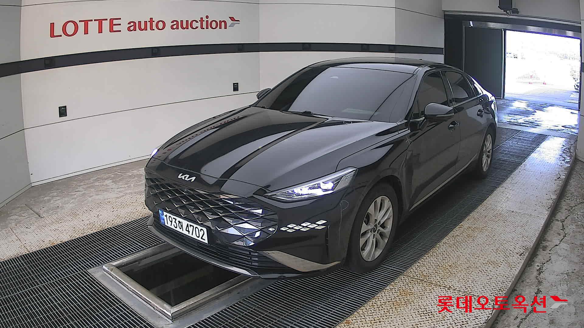 2023 - kia k8