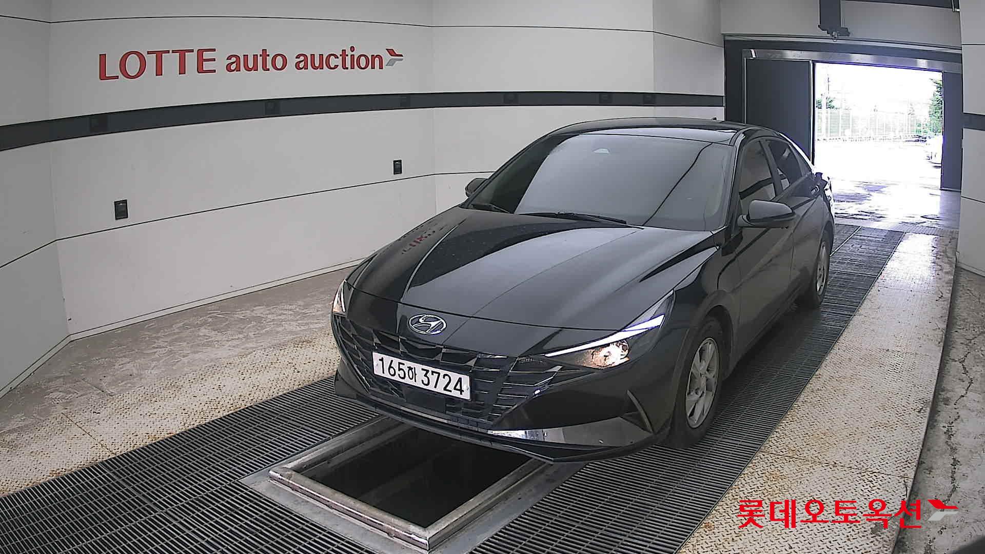 2022 - hyundai avante