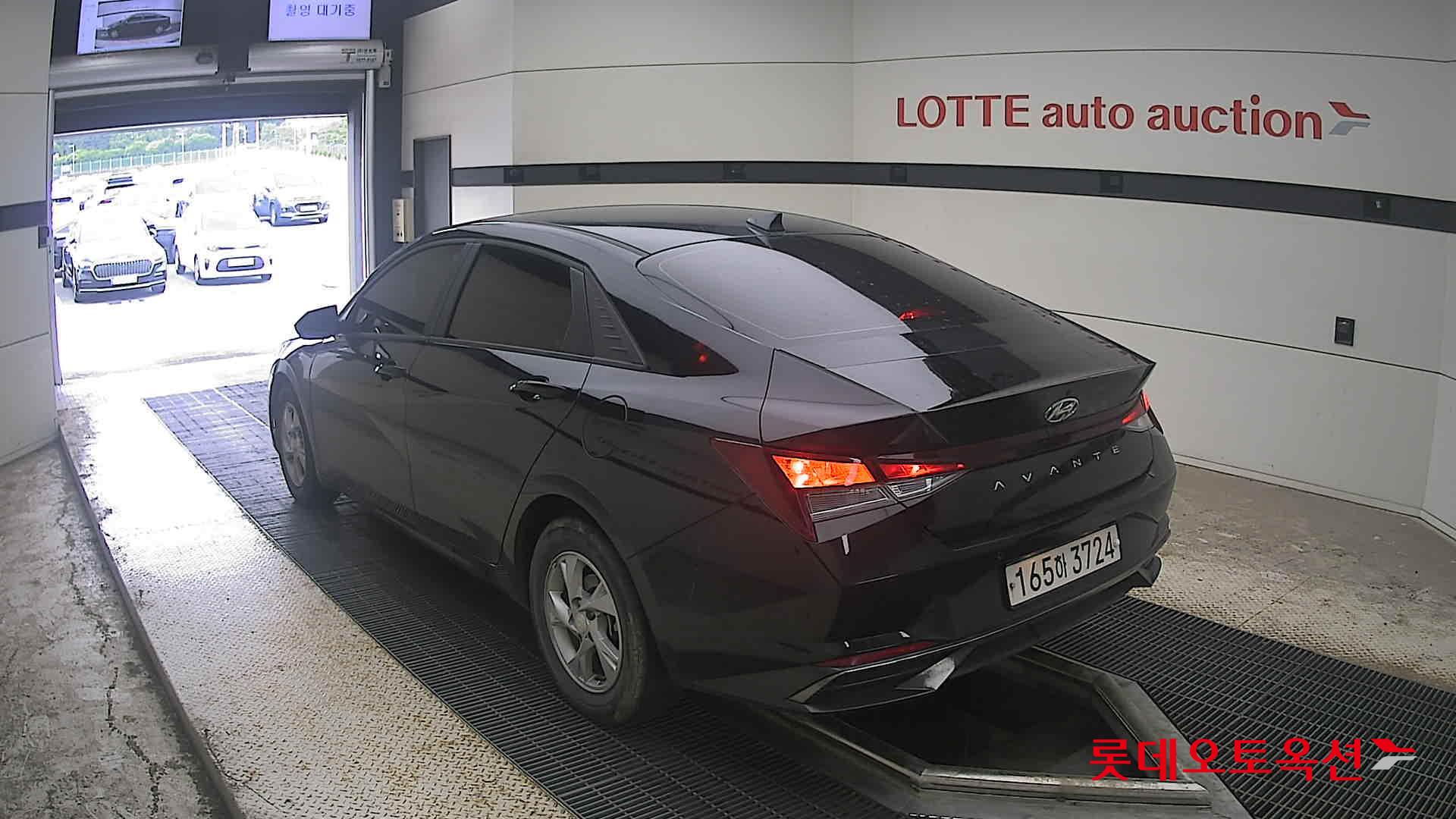2022 - hyundai avante
