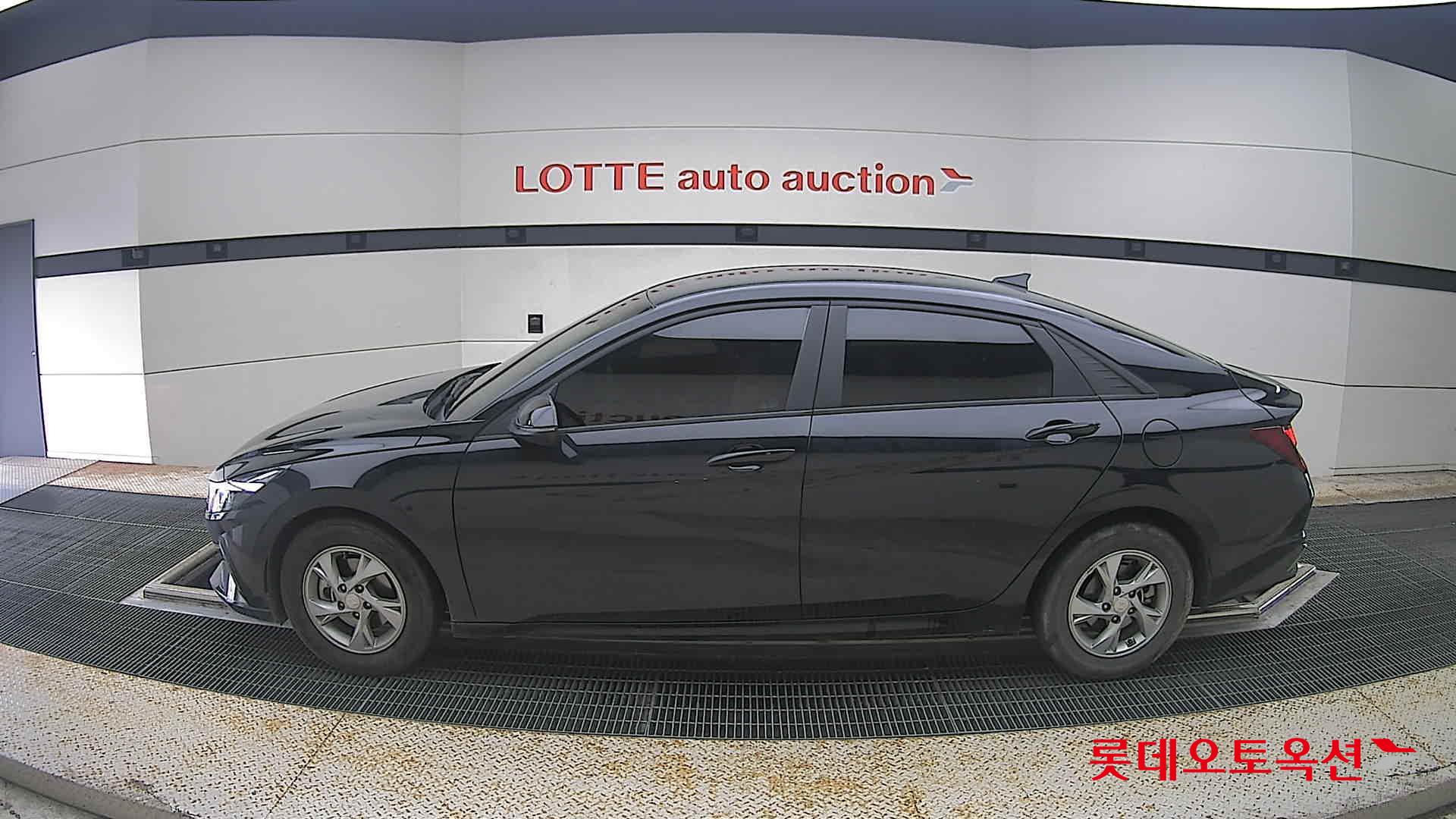 2022 - hyundai avante