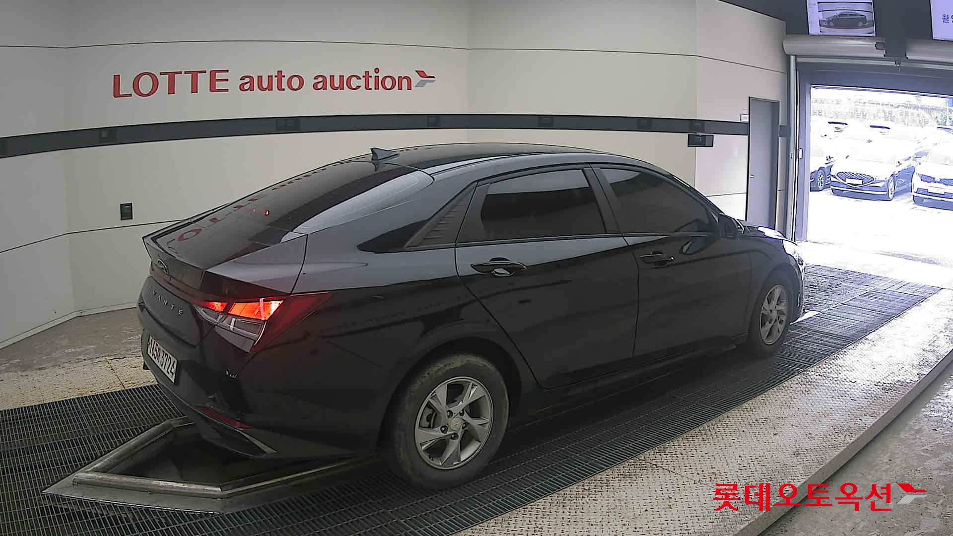 2022 - hyundai avante
