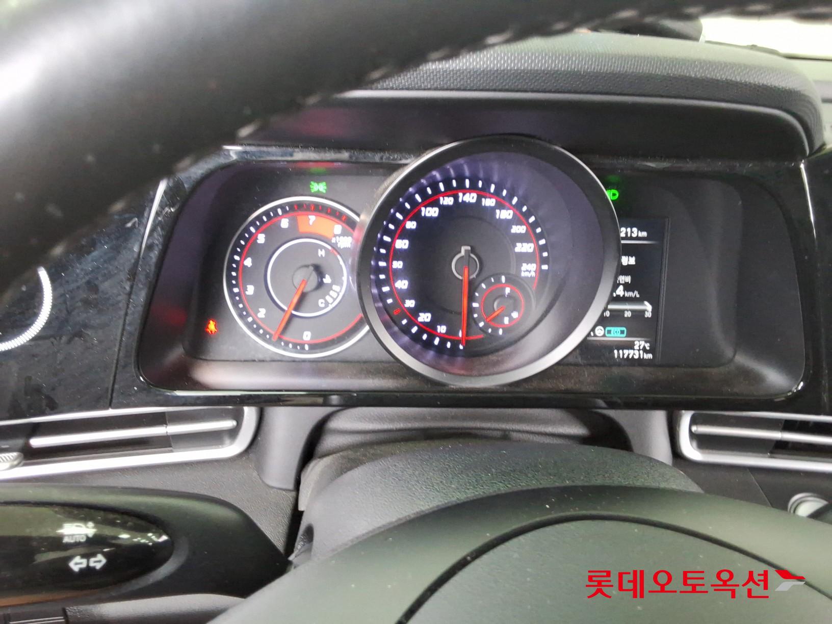 2022 - hyundai avante