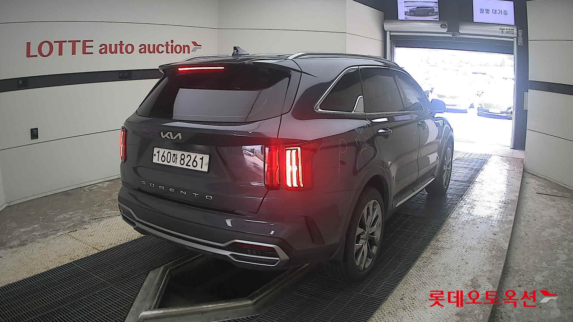 2022 - kia sorento