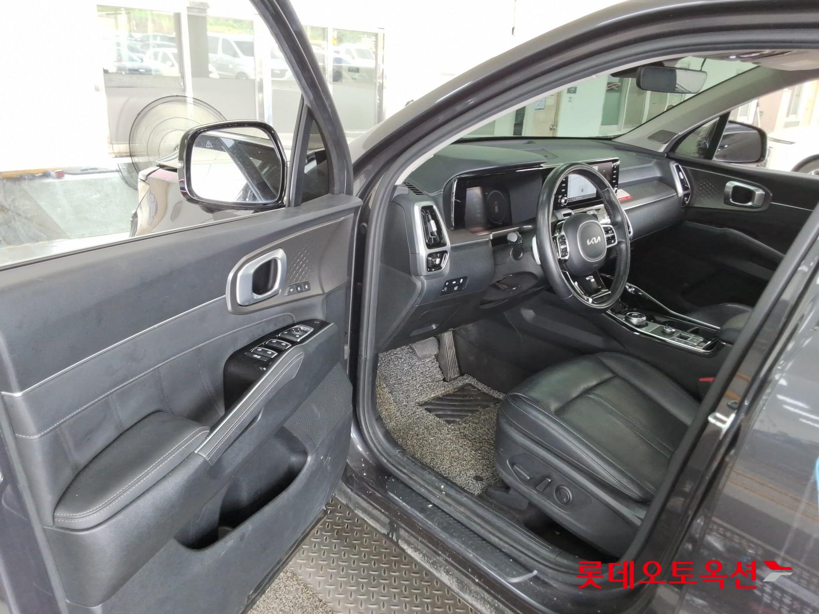 2022 - kia sorento