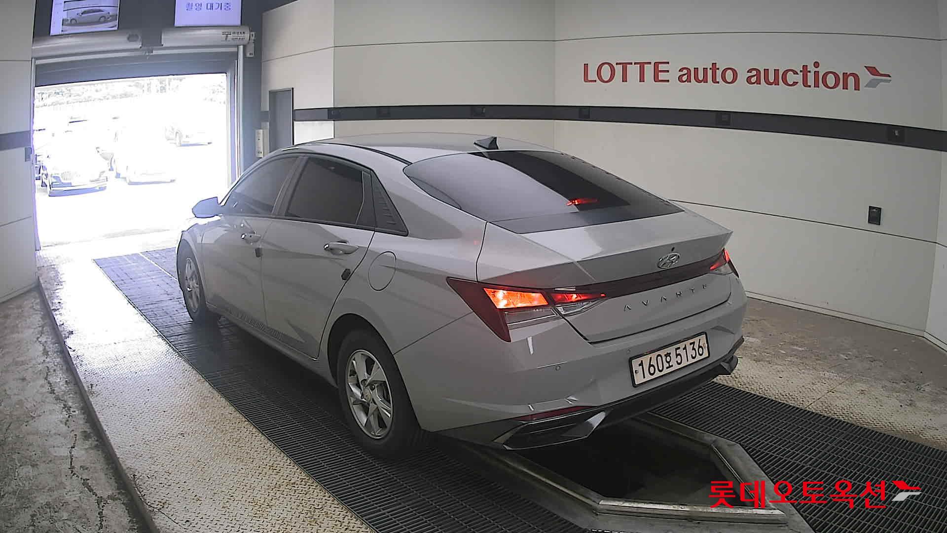 2021 - hyundai avante