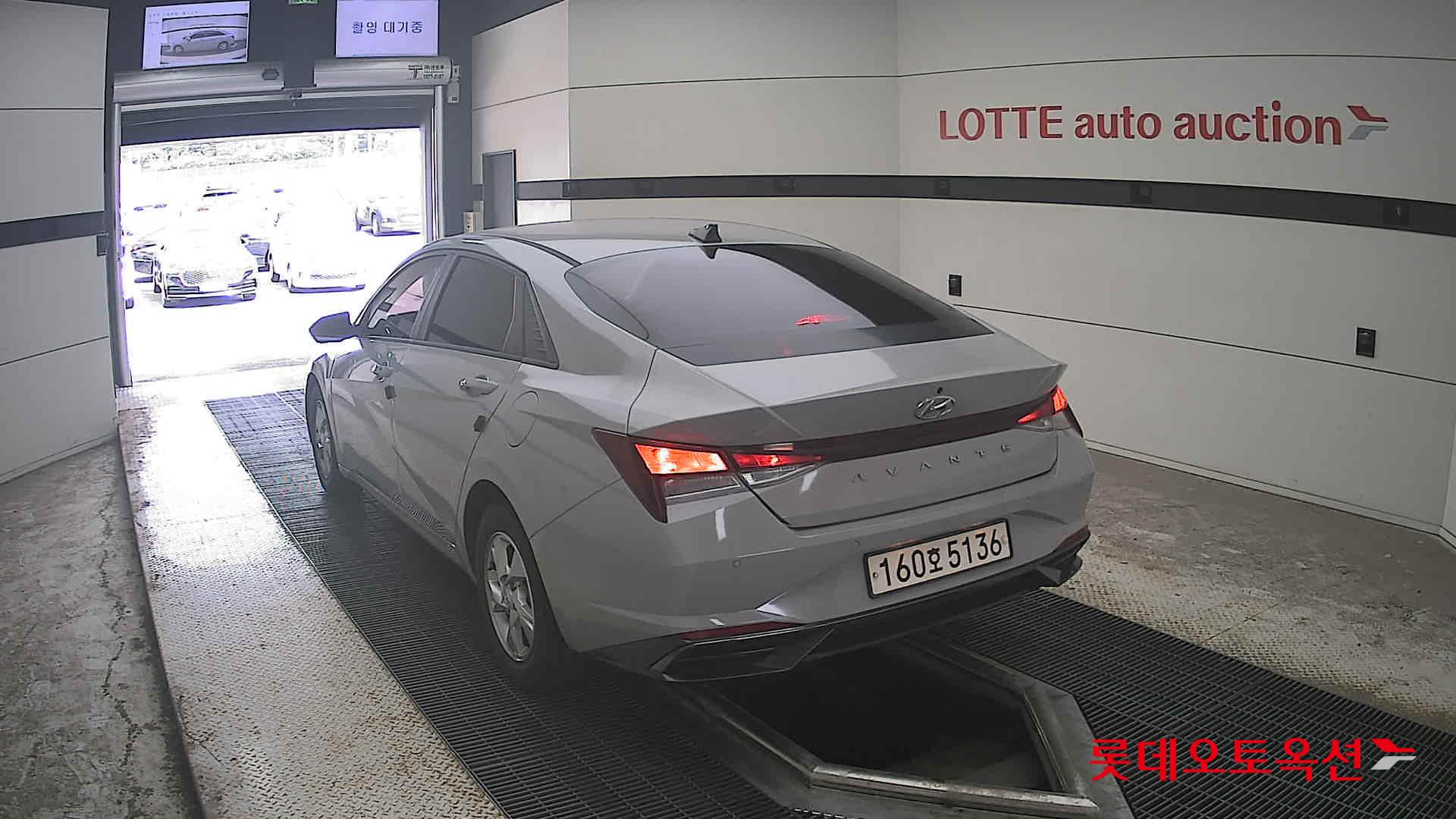 2021 - hyundai avante