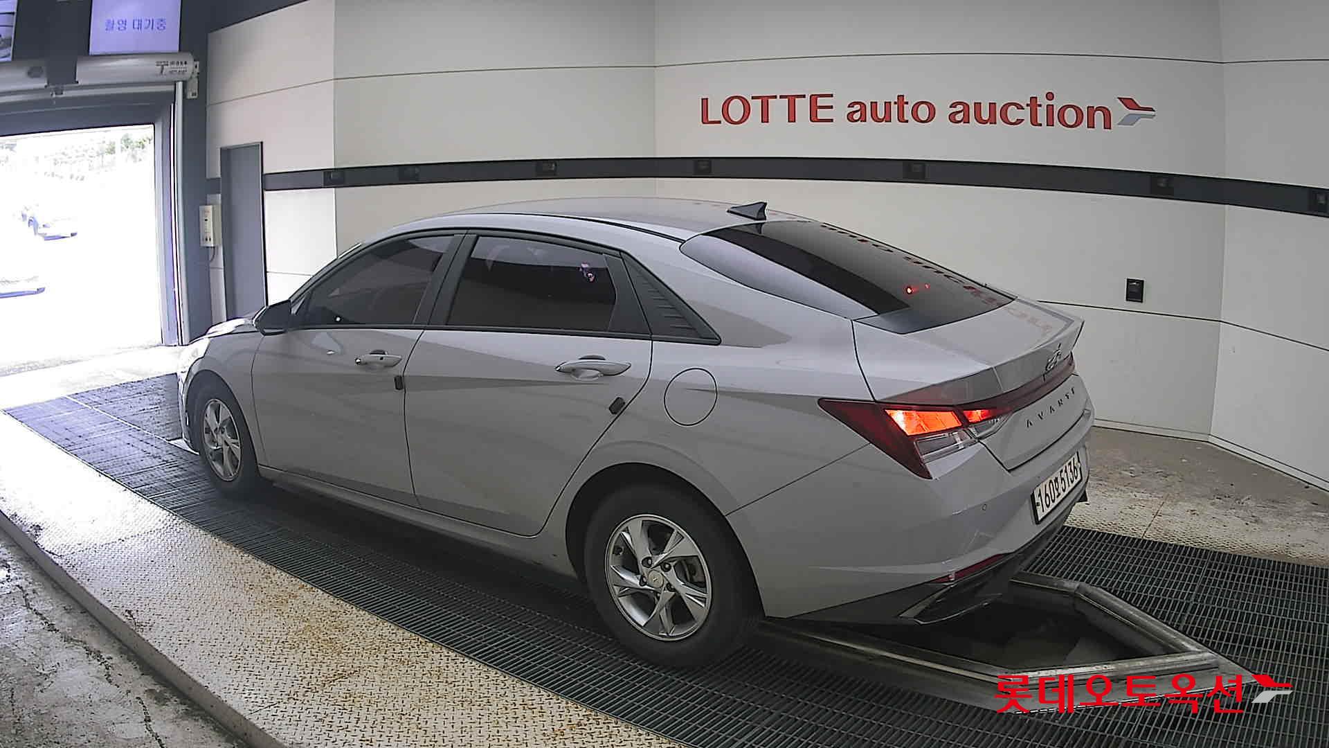 2021 - hyundai avante